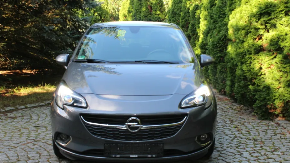 OPEL Corsa -