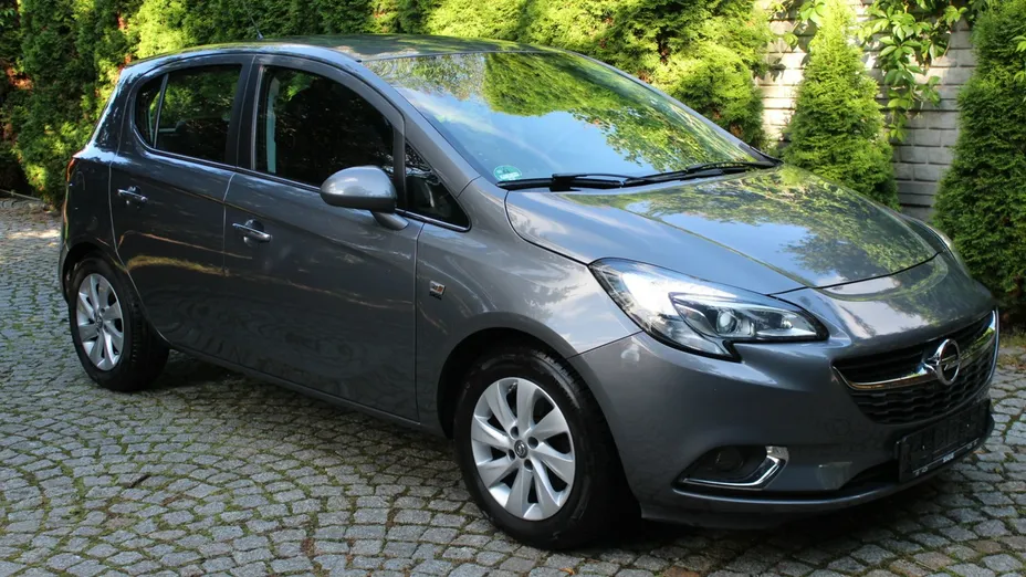 OPEL Corsa -