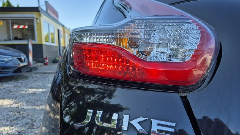 NISSAN Juke -