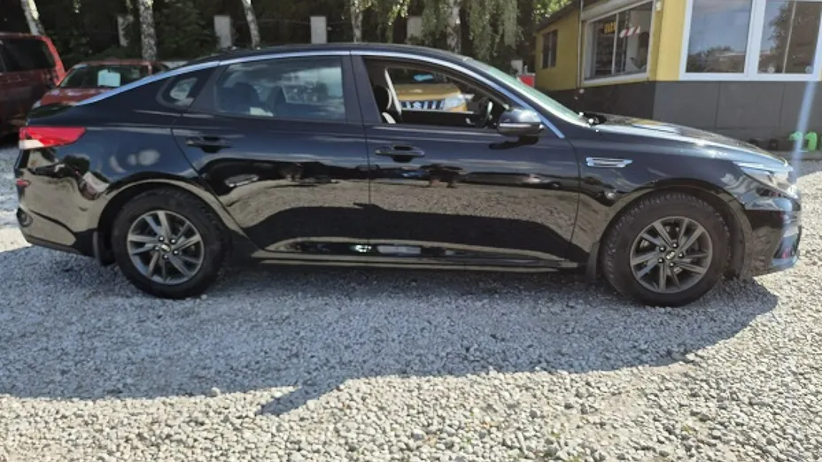 KIA Optima -