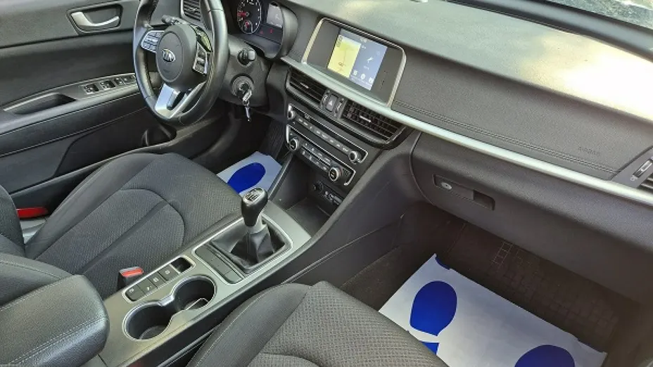 KIA Optima -