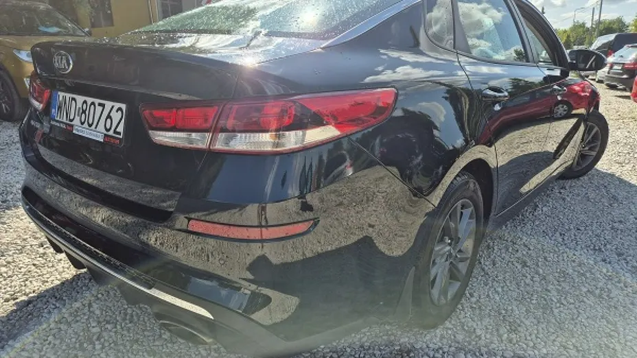 KIA Optima -