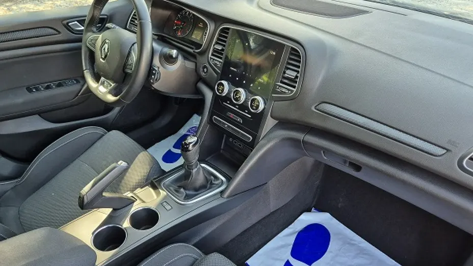 RENAULT Megane -