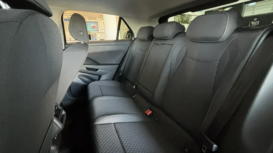VOLKSWAGEN T-ROC -