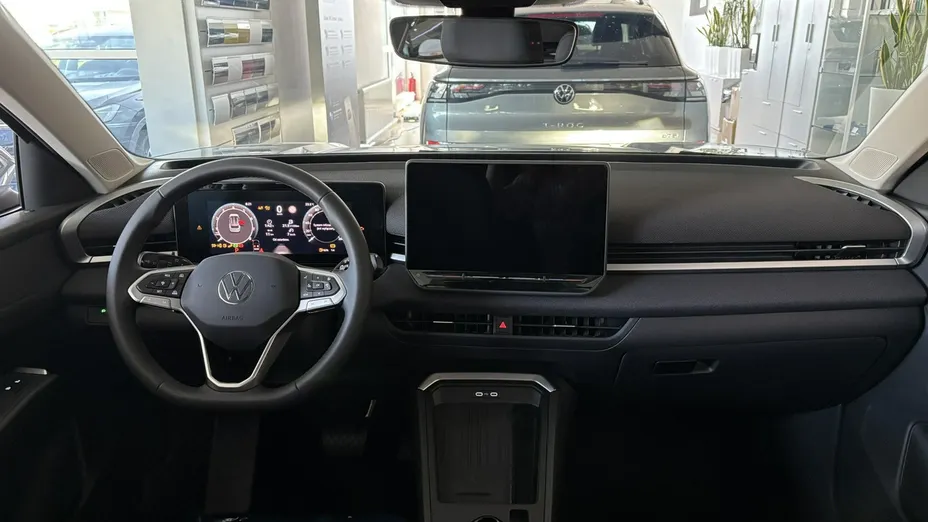 VOLKSWAGEN T-ROC -