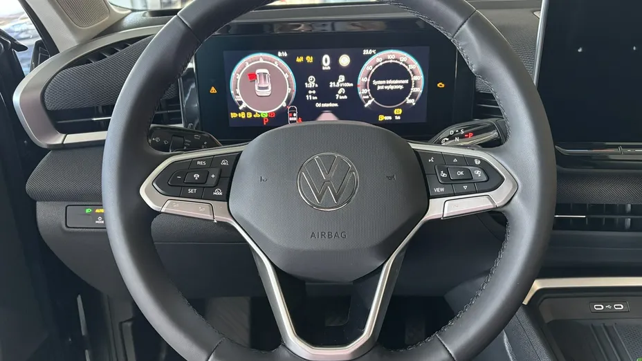 VOLKSWAGEN T-ROC -