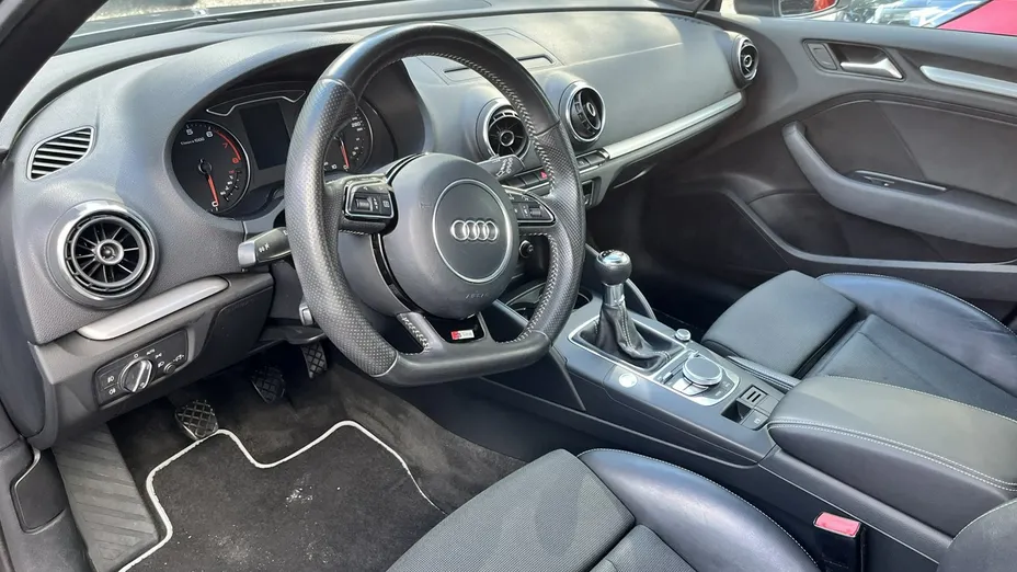 AUDI A3 Sportback -