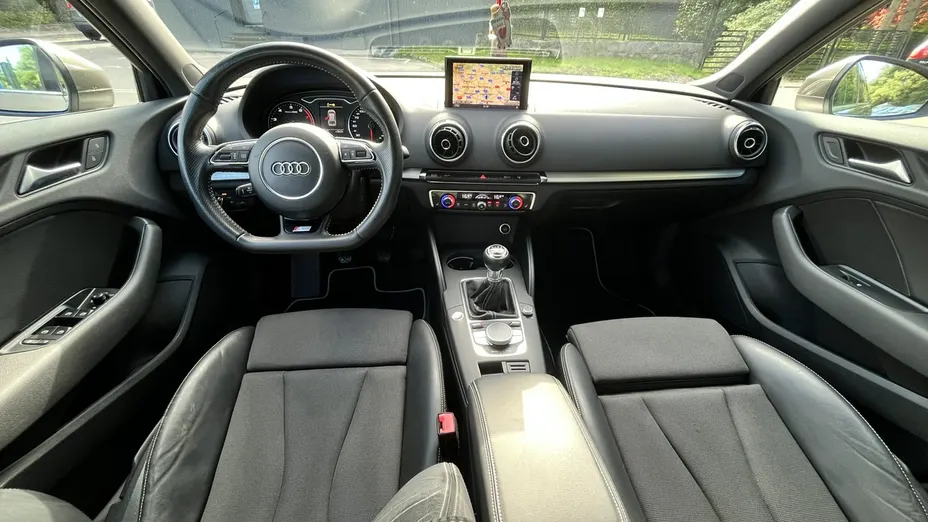 AUDI A3 Sportback -