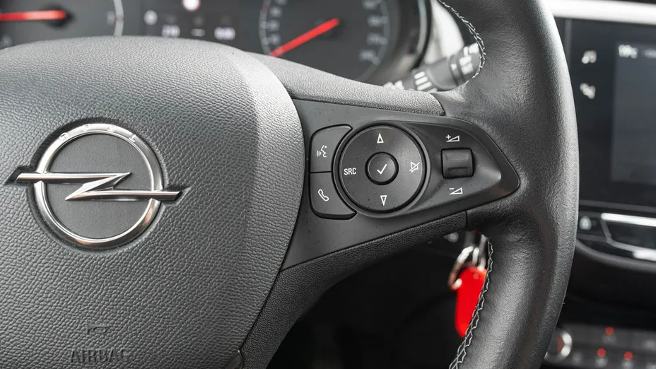 OPEL Corsa -