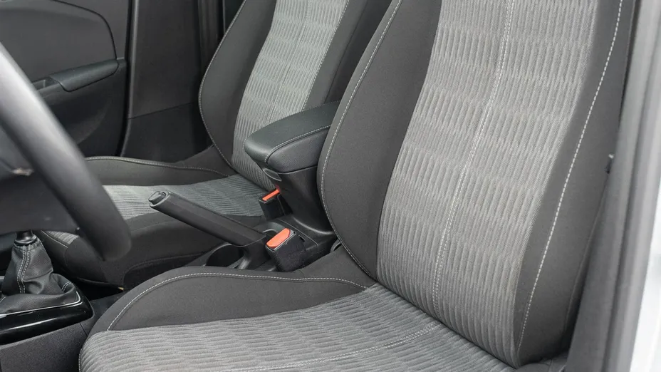 OPEL Corsa -