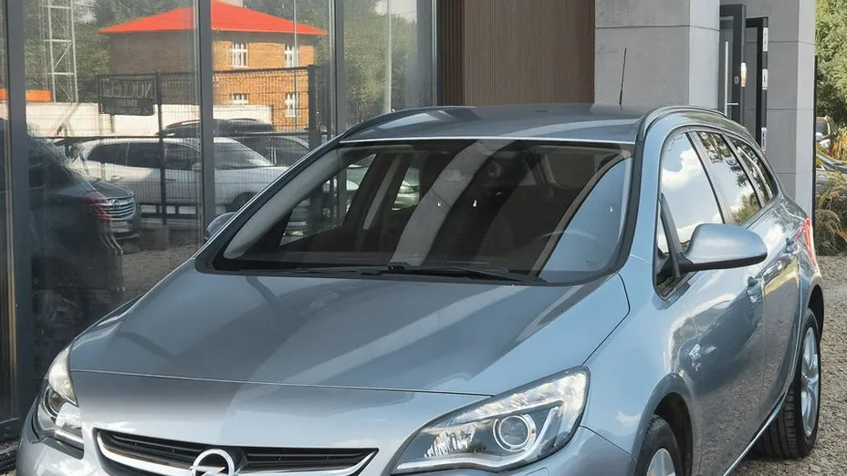 OPEL Astra -