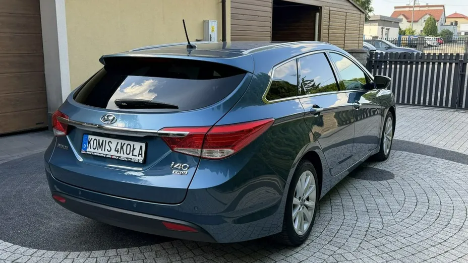 HYUNDAI i40 -