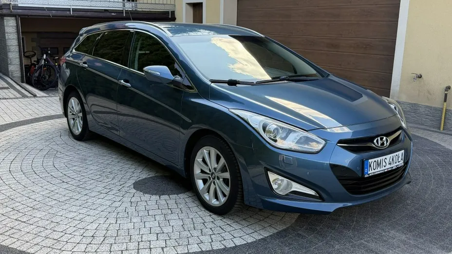 HYUNDAI i40 -