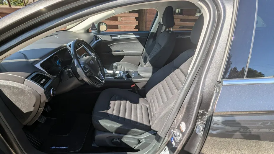 FORD Mondeo -
