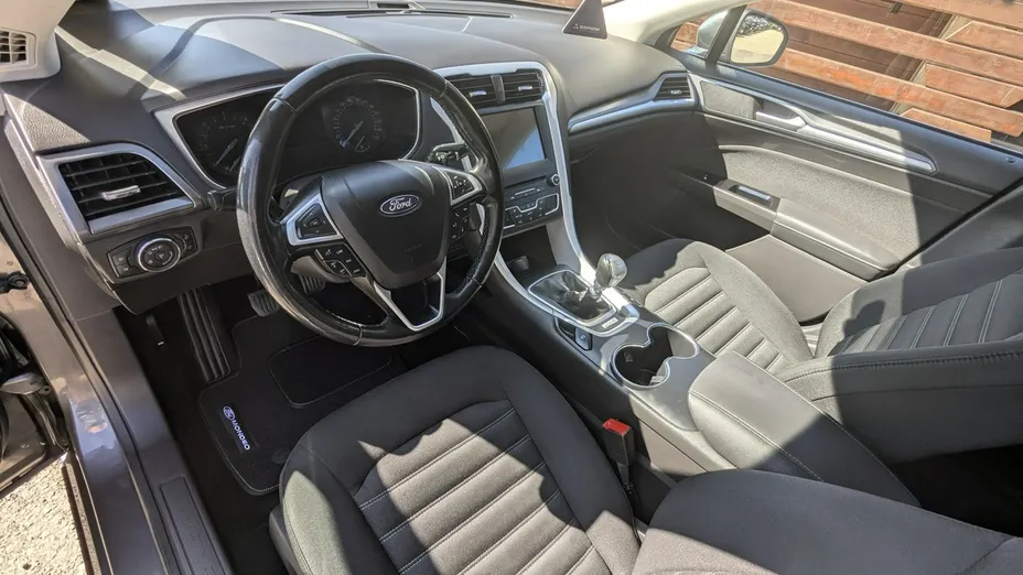 FORD Mondeo -