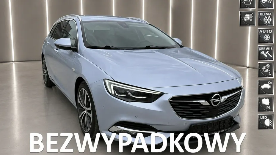 OPEL Insignia -