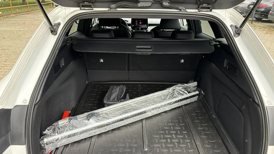 TOYOTA Corolla -