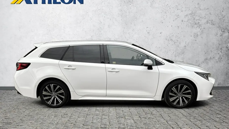 TOYOTA Corolla -