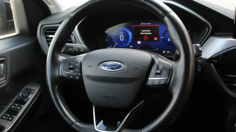 FORD Kuga -