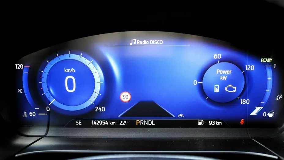 FORD Kuga -