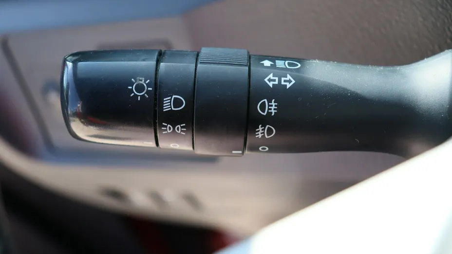 TOYOTA Verso -