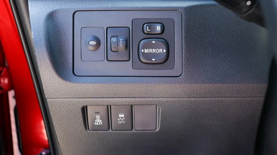 TOYOTA Verso -