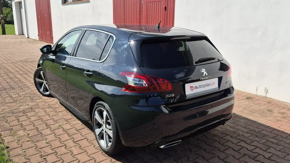 PEUGEOT 308 -
