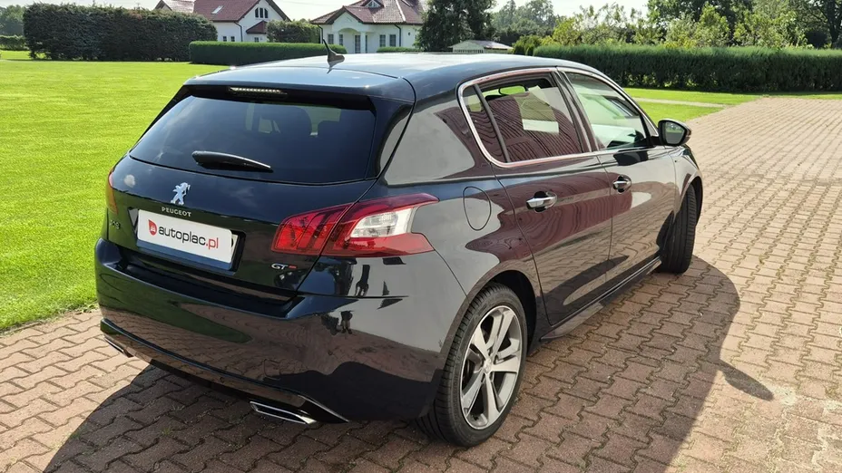 PEUGEOT 308 -