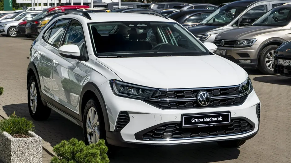 VOLKSWAGEN Taigo -