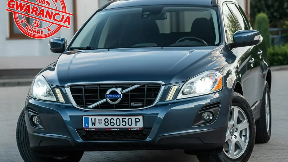 VOLVO XC60 -