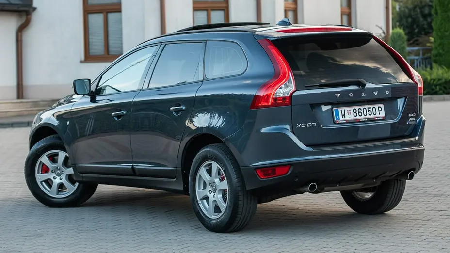 VOLVO XC60 -