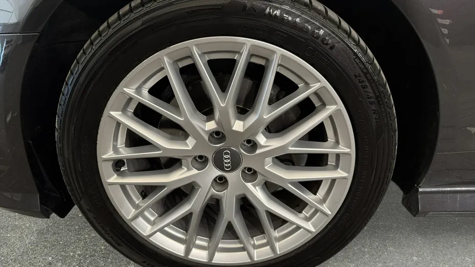 AUDI A6 Avant -