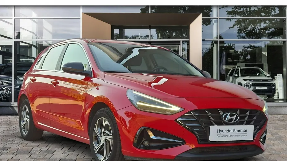 HYUNDAI i30 -