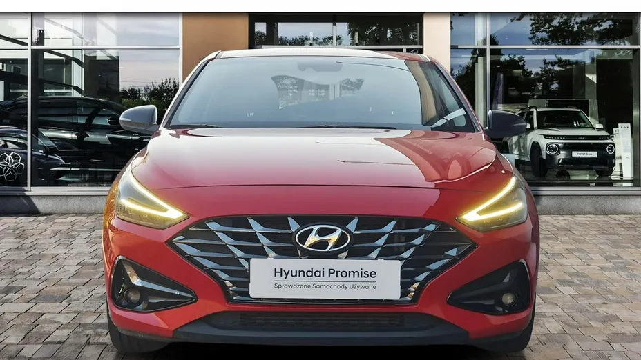 HYUNDAI i30 -