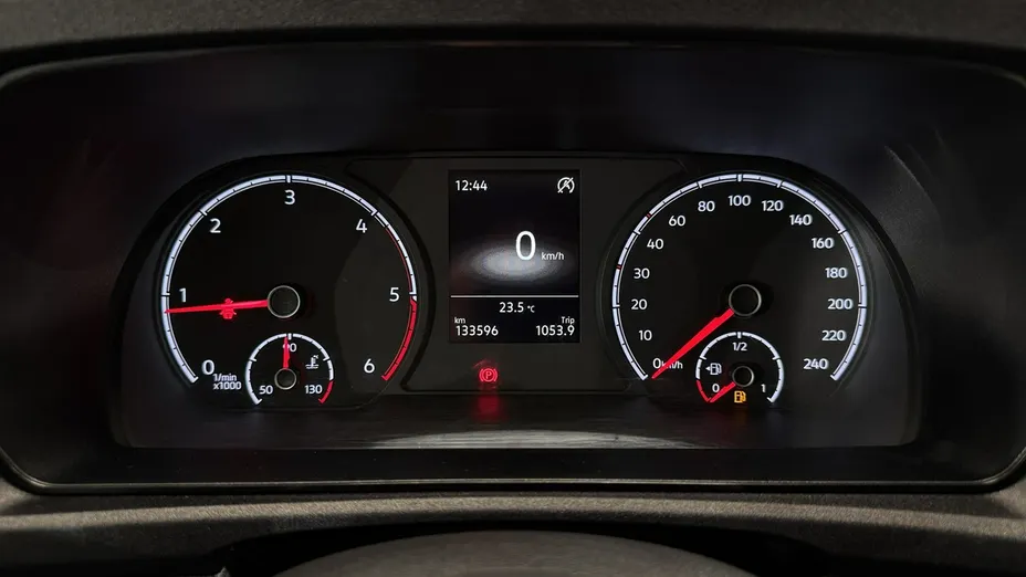 VOLKSWAGEN Caddy -