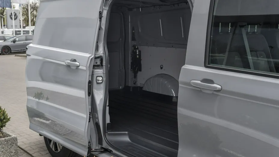VOLKSWAGEN Transporter -