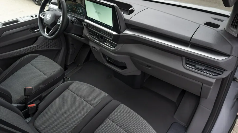 VOLKSWAGEN Transporter -