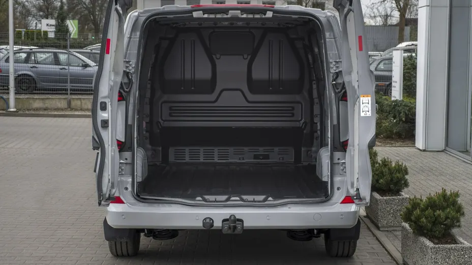 VOLKSWAGEN Transporter -