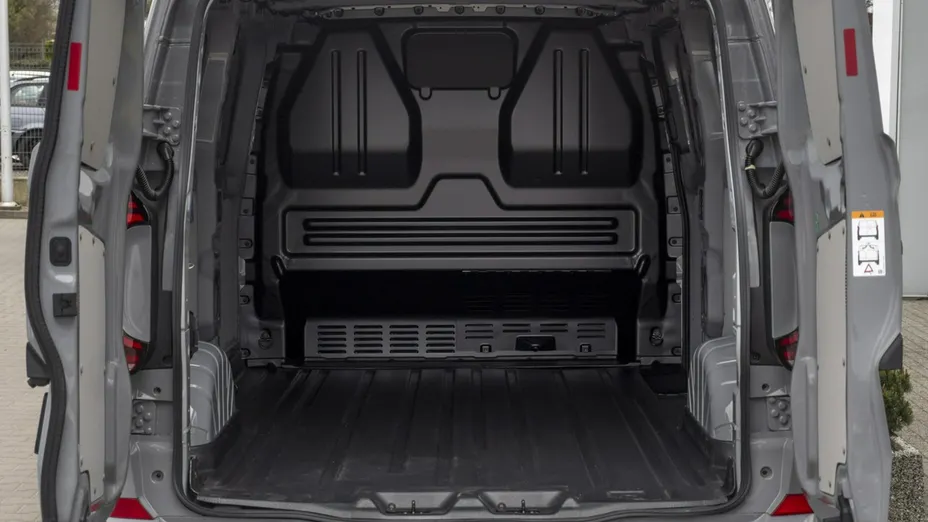 VOLKSWAGEN Transporter -