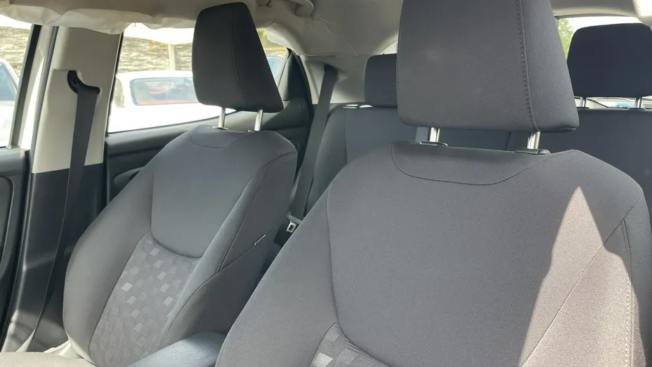TOYOTA Yaris -