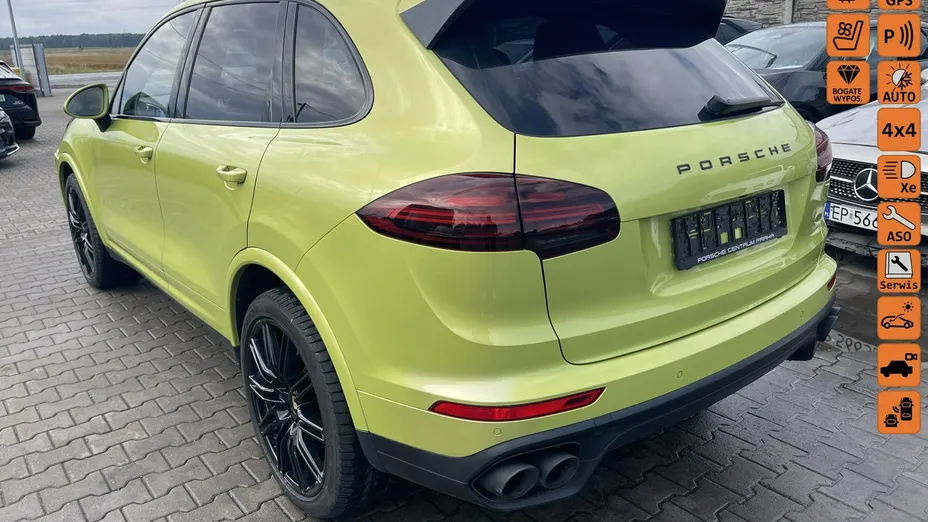 PORSCHE Cayenne -