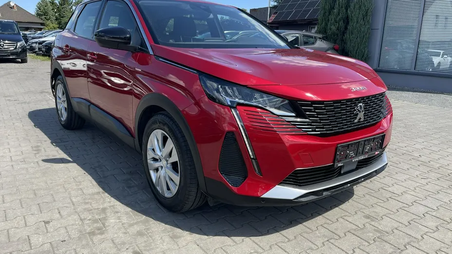 PEUGEOT 3008 -