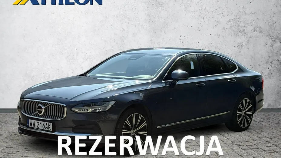 VOLVO S90 -