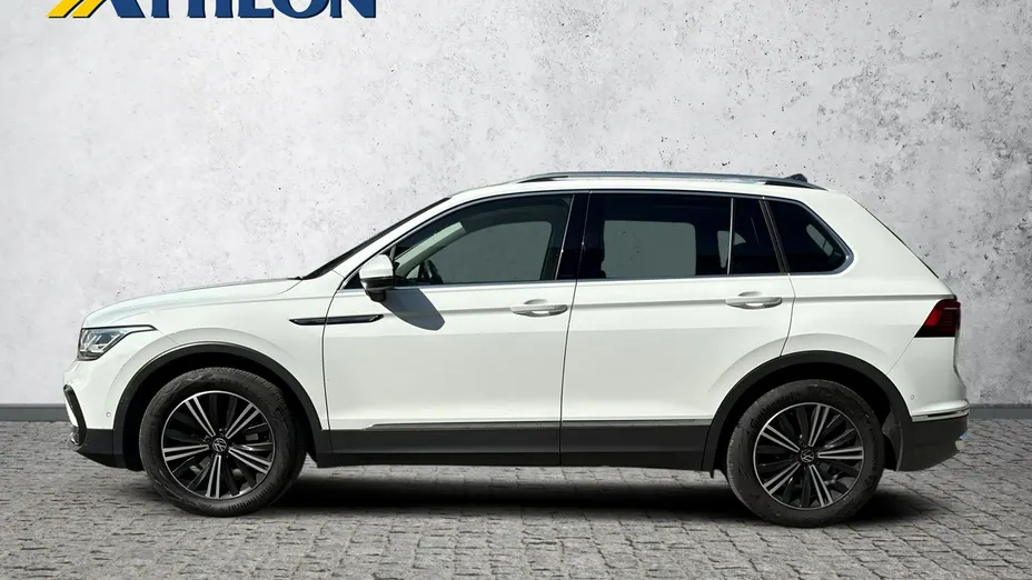 VOLKSWAGEN Tiguan -