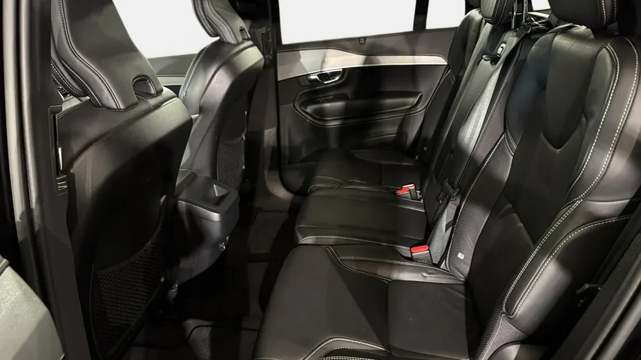 VOLVO XC90 -