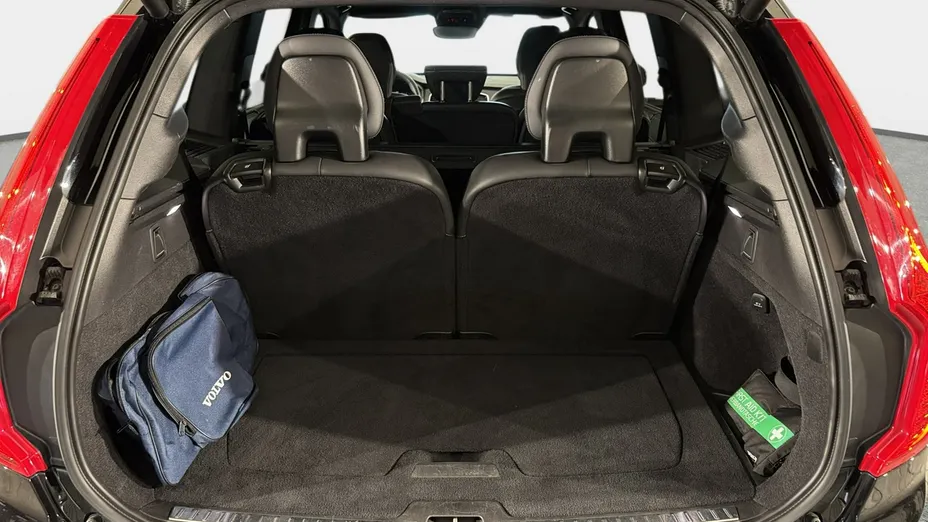 VOLVO XC90 -