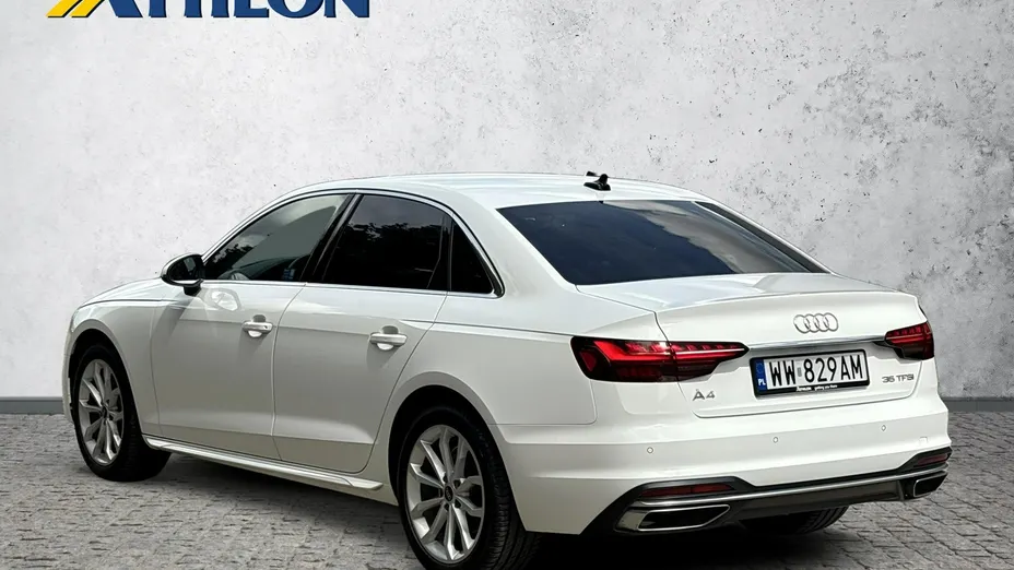 AUDI A4 -