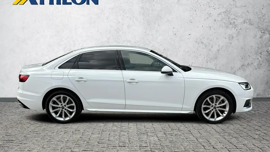 AUDI A4 -