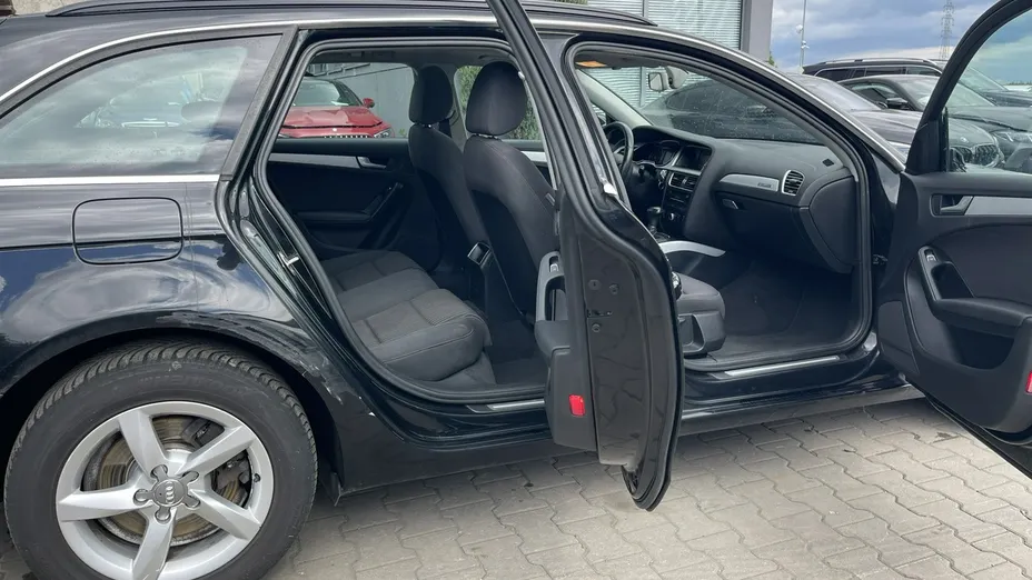 AUDI A4 Avant -
