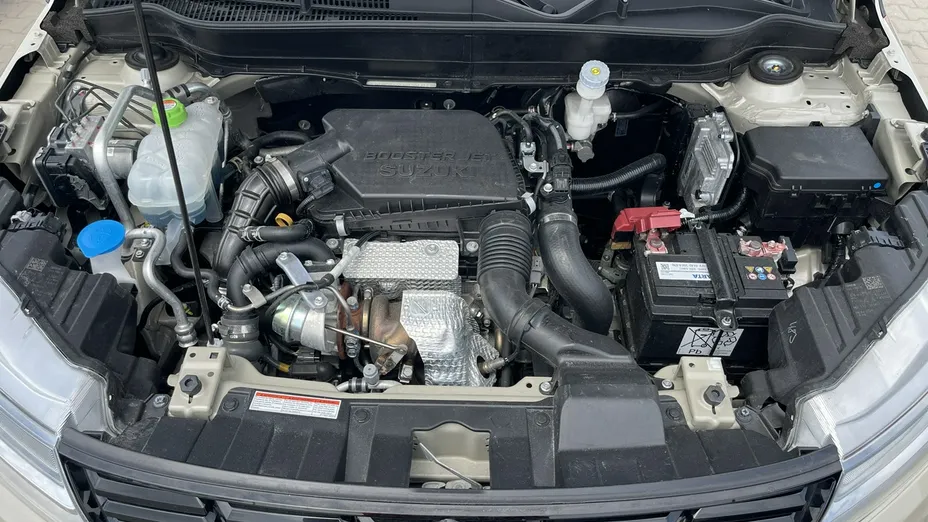SUZUKI Vitara -